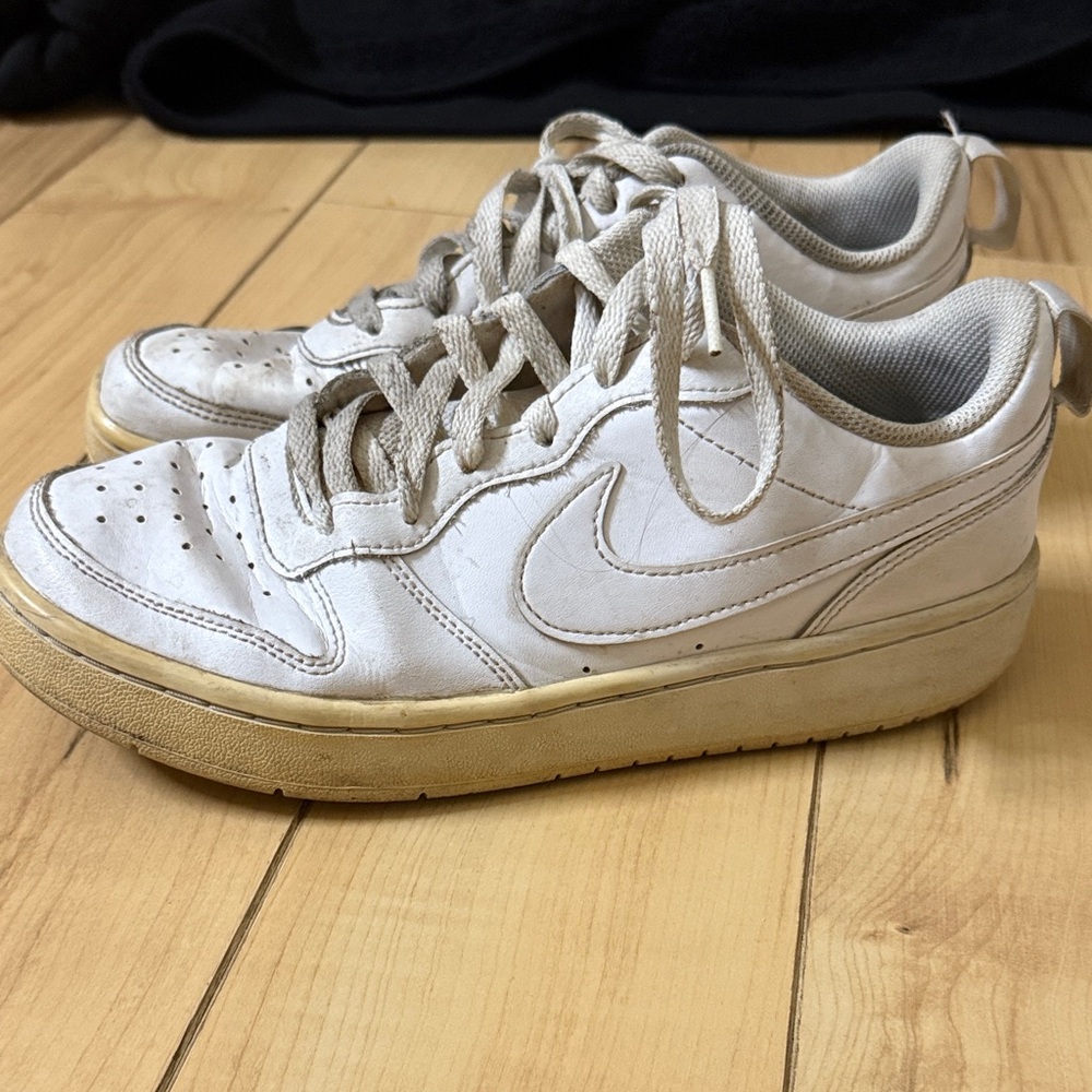 Nike Kids Cream Sneakers